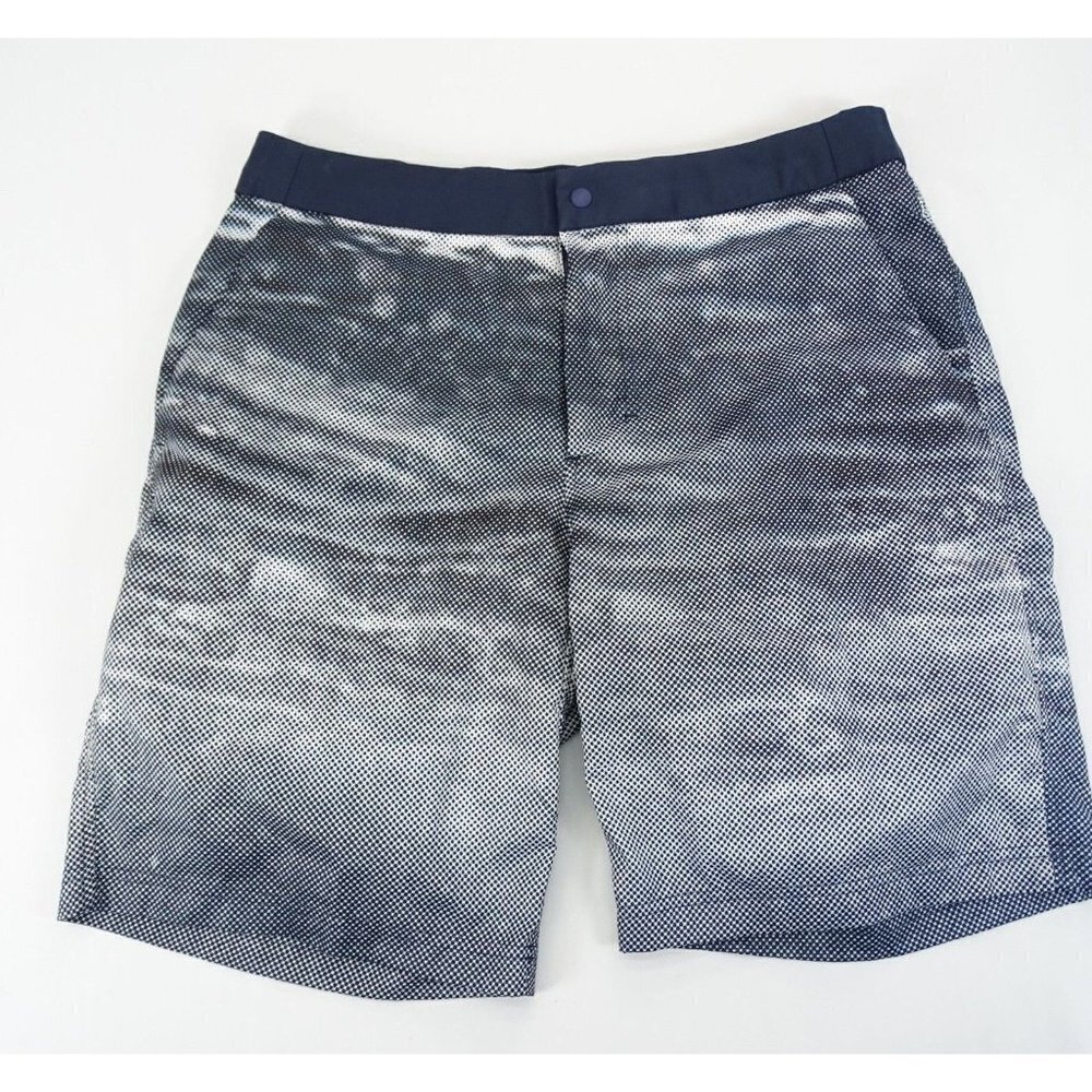 LULULEMON Blue White Lightweight Commission 9" Shorts Men's 36 Dots Pixels Waves